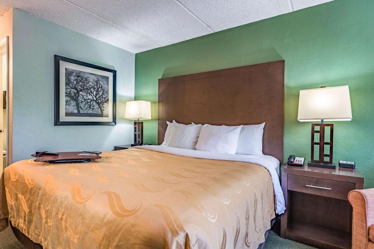 Quality Inn Columbus Near Fort Benning מראה חיצוני תמונה