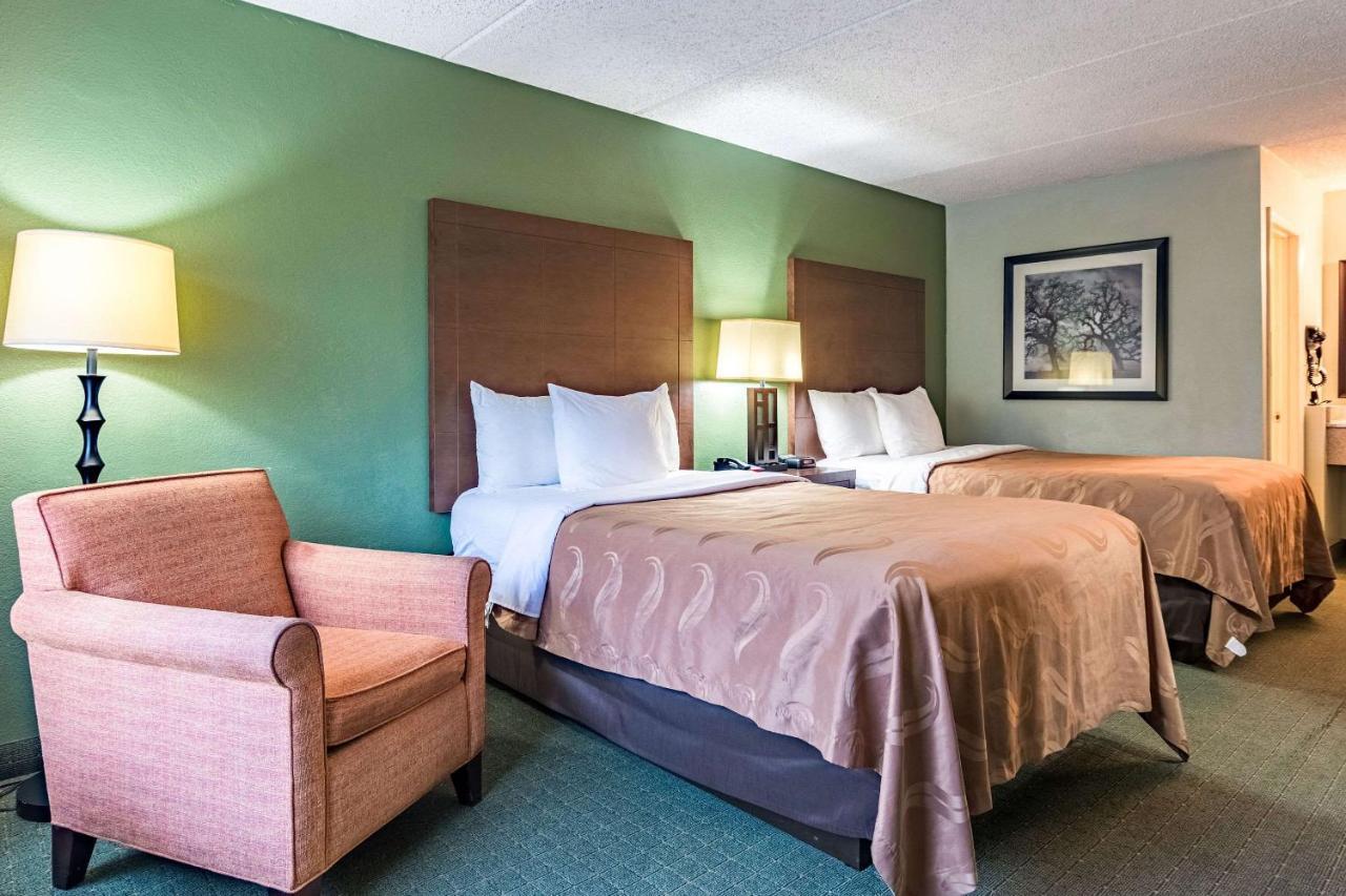Quality Inn Columbus Near Fort Benning מראה חיצוני תמונה