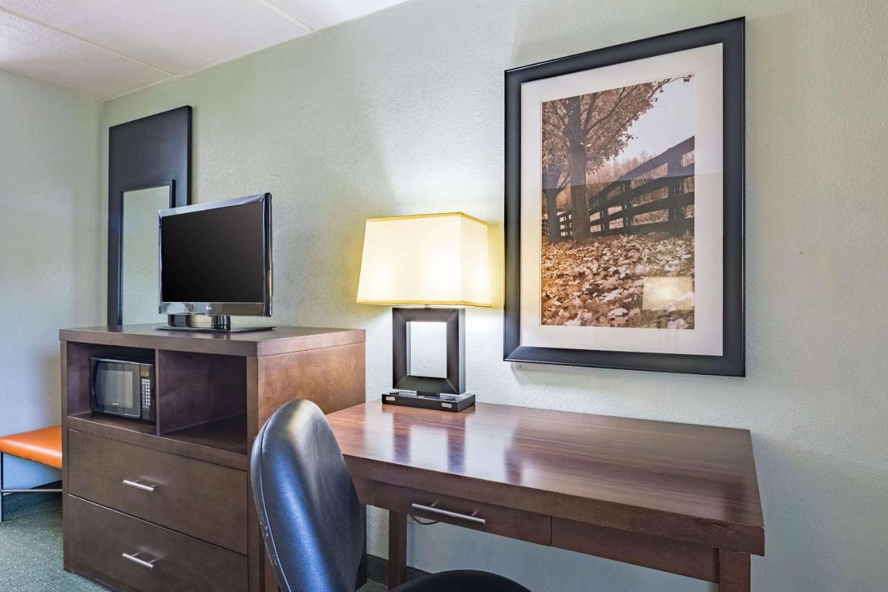 Quality Inn Columbus Near Fort Benning מראה חיצוני תמונה